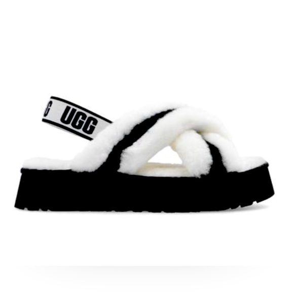 COPY - Brand new Ugg Disco Cross Slide - Picture 1 of 1
